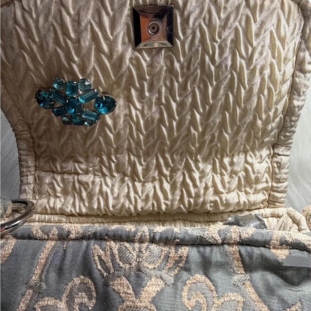 Nina Perrera Vintage Chic Embroidered Shoulder Bag with Beaded Strap - Picture 9 of 13